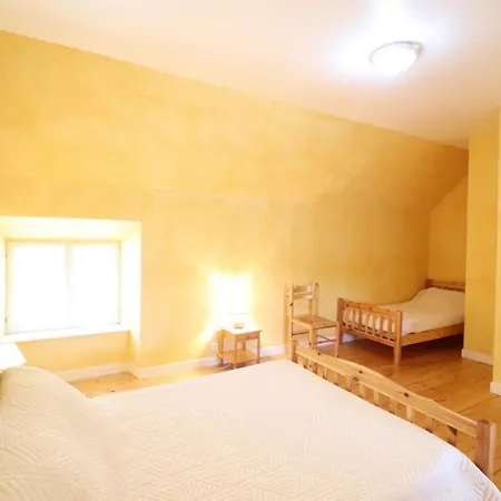 Maison De Caractere Renovee, Proche Et Parc Des Volcans, Avec Jardin Privatif Et Internet Gratuit - Fr-1-742-530 Holiday home *