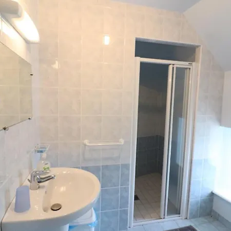 Maison De Caractere Renovee, Proche Et Parc Des Volcans, Avec Jardin Privatif Et Internet Gratuit - Fr-1-742-530